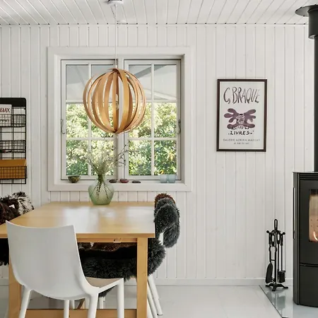 Summer House Life Near *