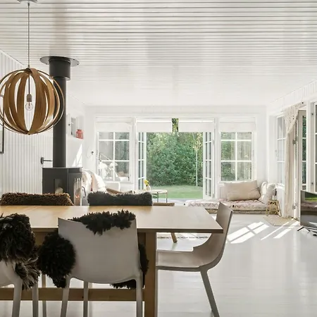 Summer House Life Near Casa de Férias Hornbæk